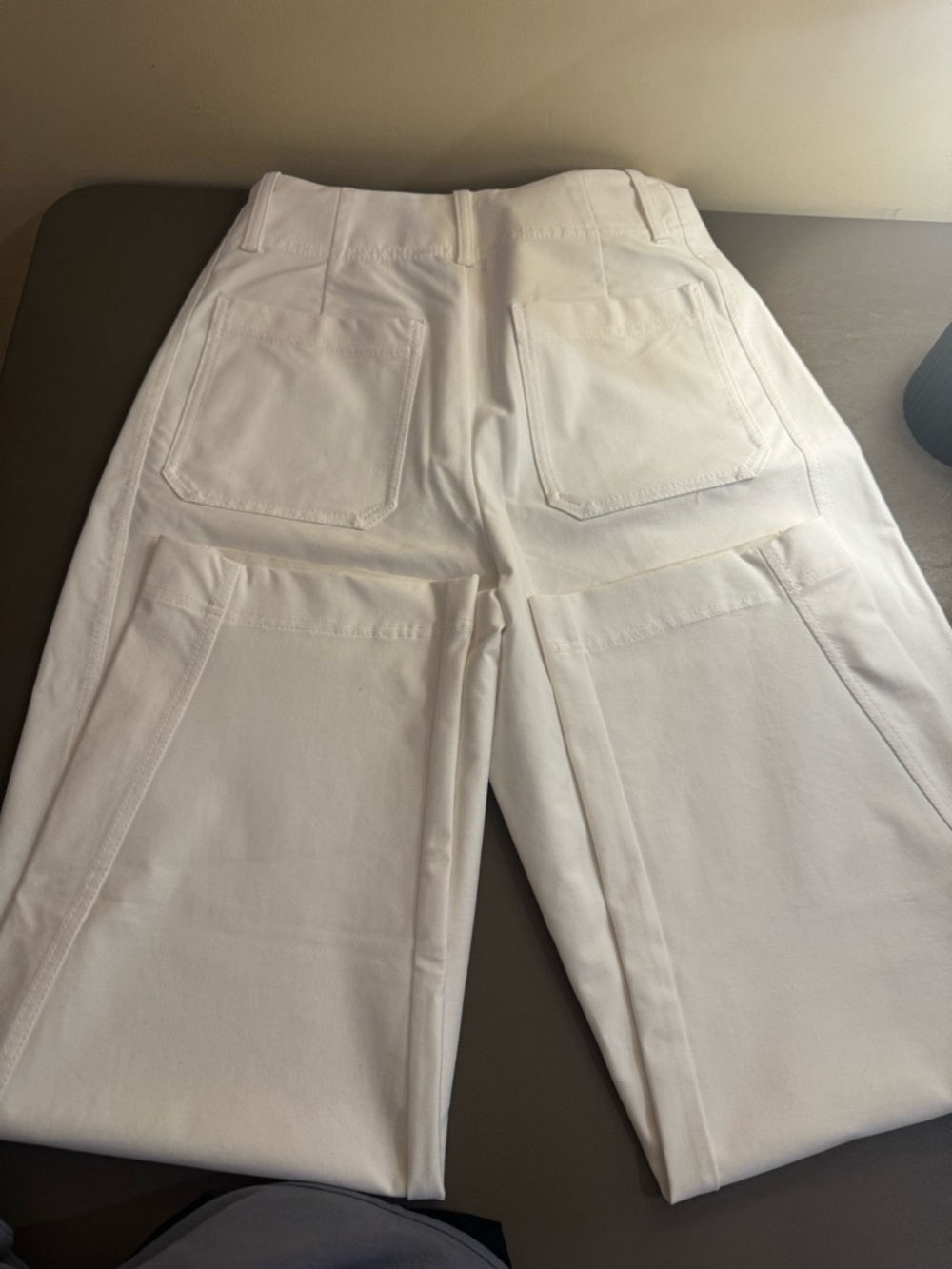 Athleta Skyline Barrel Pants size 4 - Picture 2 of 4